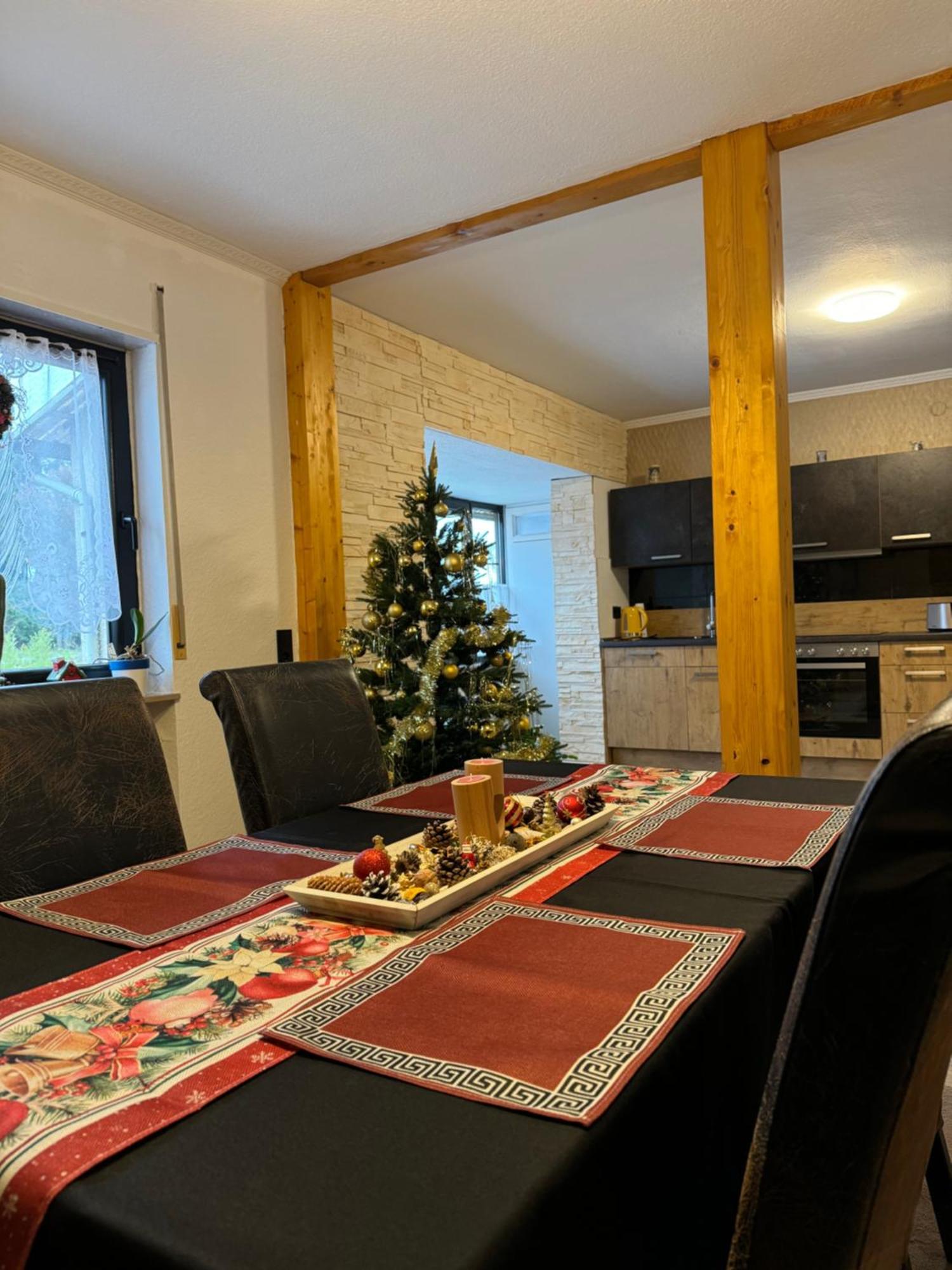 May-Homestay-Saar نوينكيرشن المظهر الخارجي الصورة